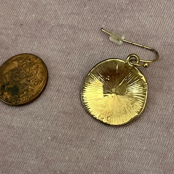 Cato 1946 gold tone, necklace and earring set - Picture 9 of 9